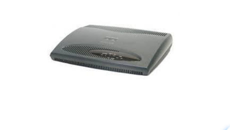 Cisco 1605R 2xeth 10 Baset, 1xeth Ø AUI, 1xWIC C1700-K9O3SY7-M